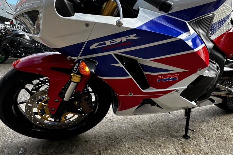HONDA CBR600RR