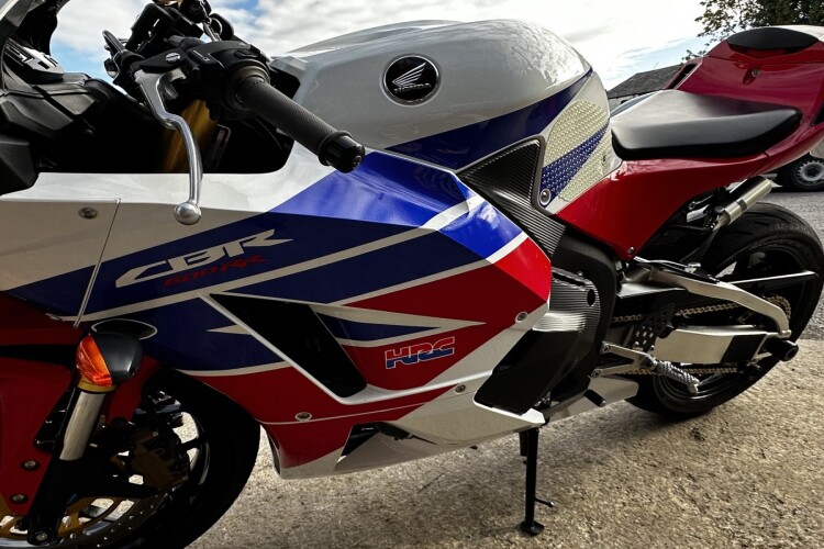 HONDA CBR600RR