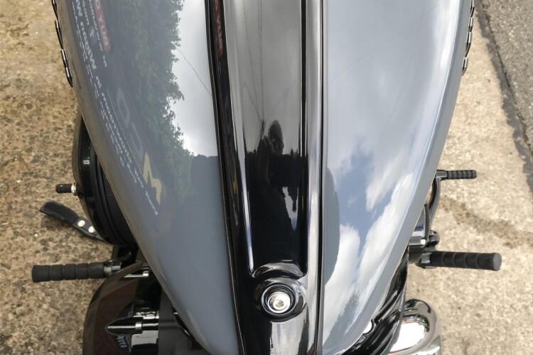 INDIAN CHIEF DARK HORSE