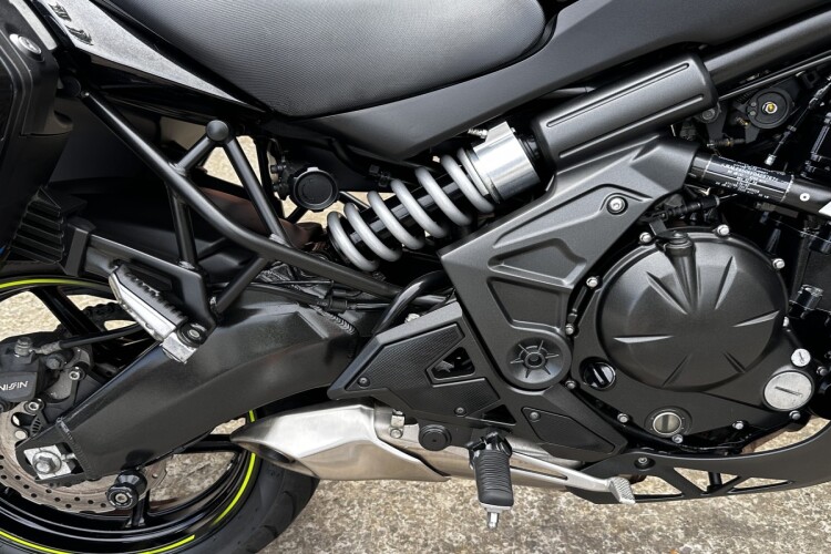 KAWASAKI VERSYS 650