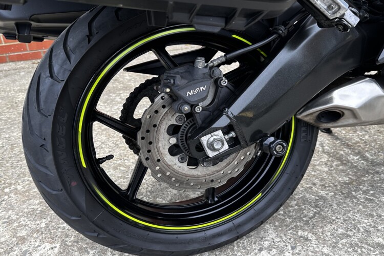 KAWASAKI VERSYS 650