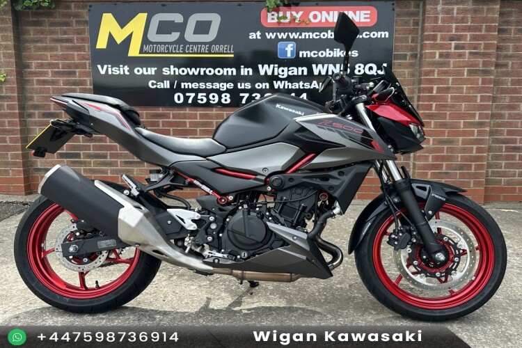 KAWASAKI Z500