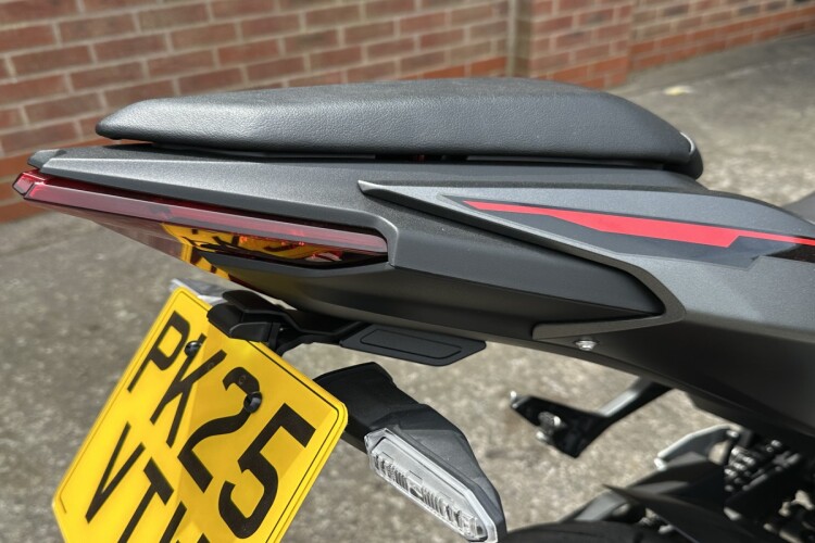 KAWASAKI Z500