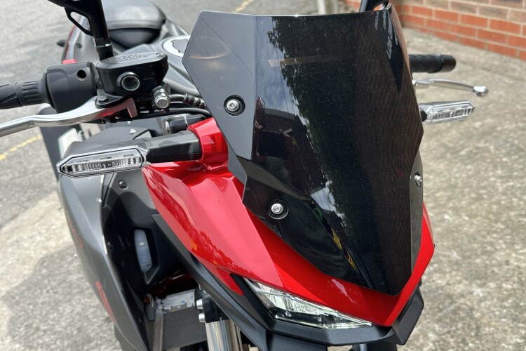 KAWASAKI Z500