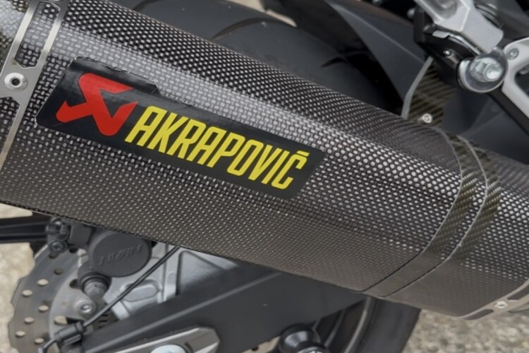 KAWASAKI Z800