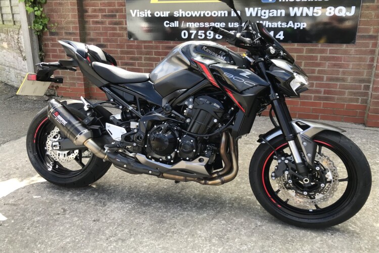 KAWASAKI Z900 PERFORMANCE
