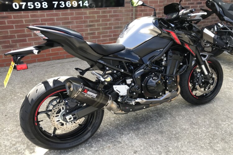 KAWASAKI Z900 PERFORMANCE
