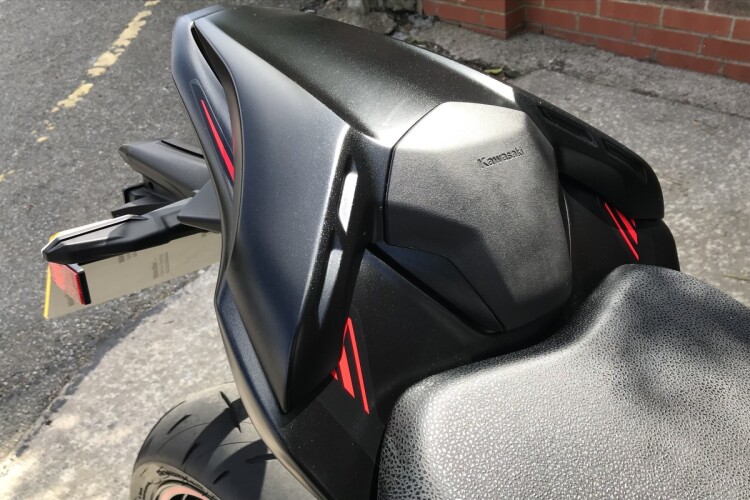 KAWASAKI Z900 PERFORMANCE