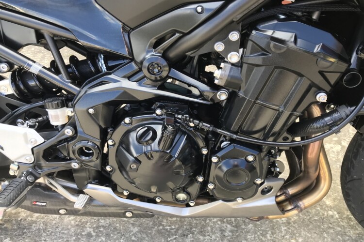 KAWASAKI Z900 PERFORMANCE