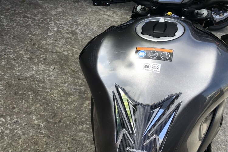 KAWASAKI Z900 PERFORMANCE