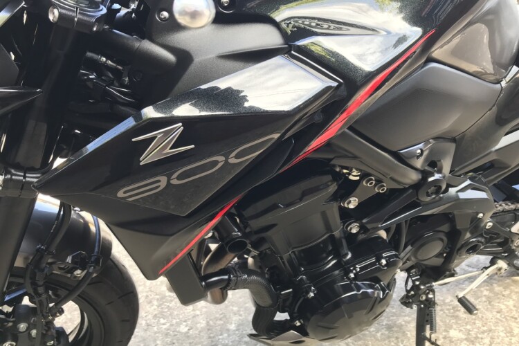 KAWASAKI Z900 PERFORMANCE