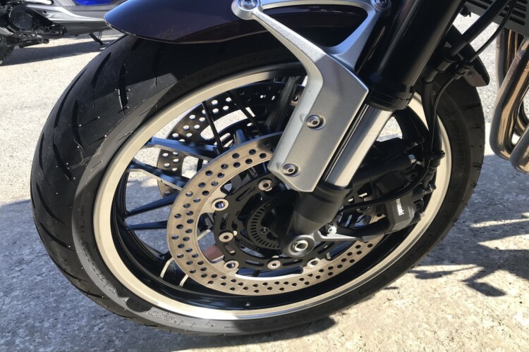 KAWASAKI Z900 RS