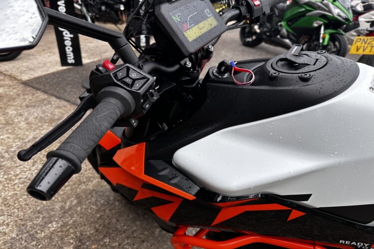 KTM 990 DUKE