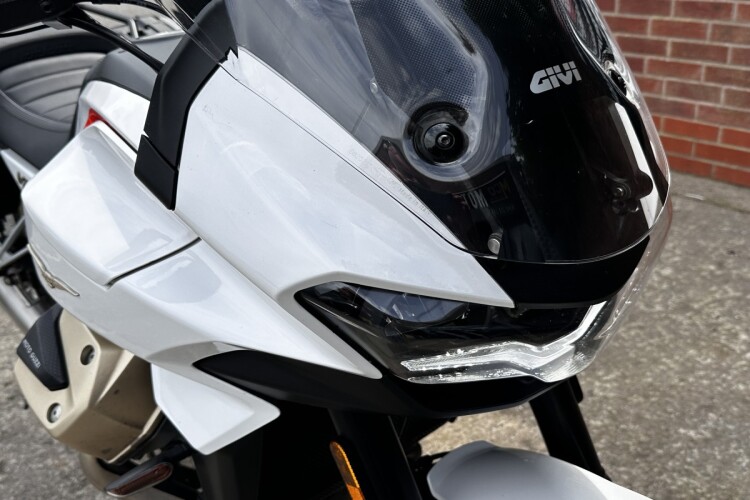 MOTO GUZZI V100 MANDELLO