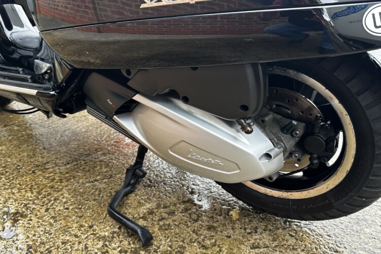 PIAGGIO VESPA GTS