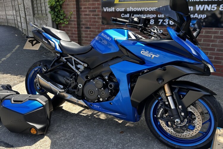 SUZUKI GSX-S1000GT+