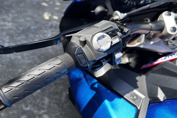 SUZUKI GSX-S1000GT+