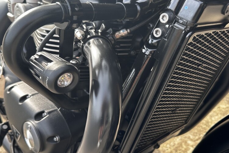 TRIUMPH BOBBER