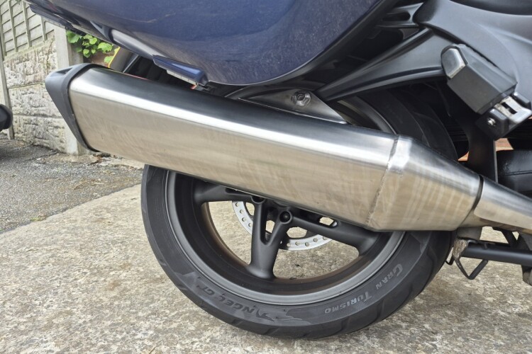 TRIUMPH TROPHY 1200