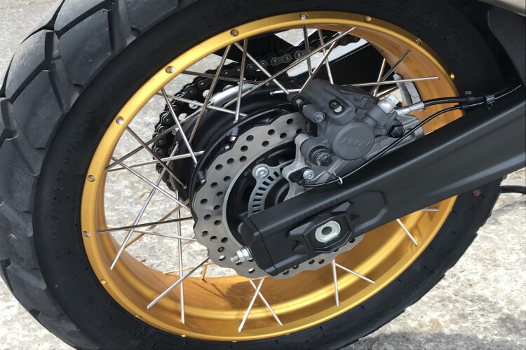 VOGE DS625X