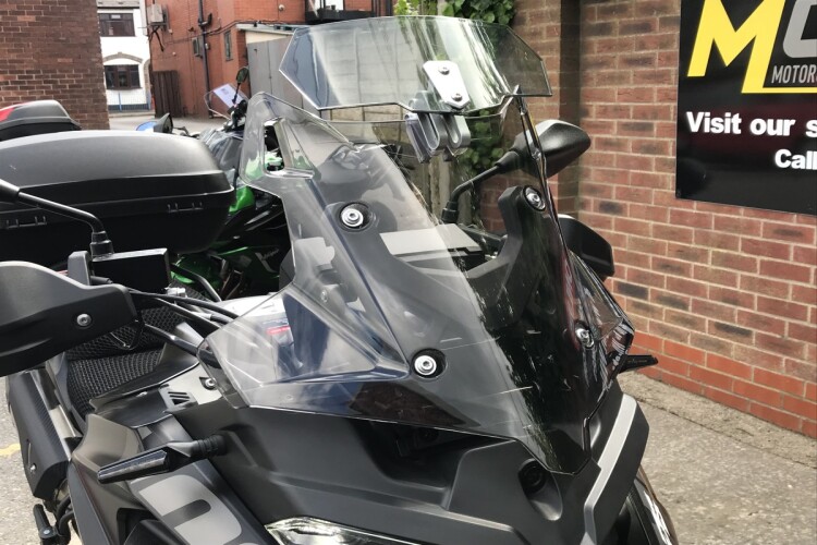 VOGE DS625X