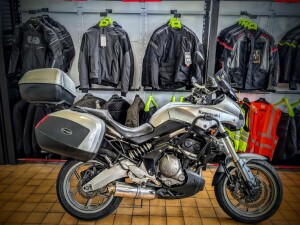 KAWASAKI KLE650