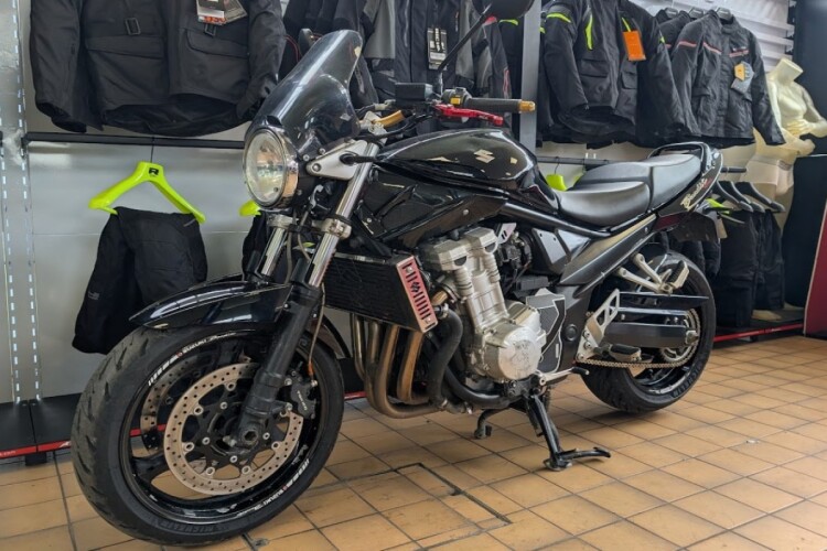 SUZUKI BANDIT 1250