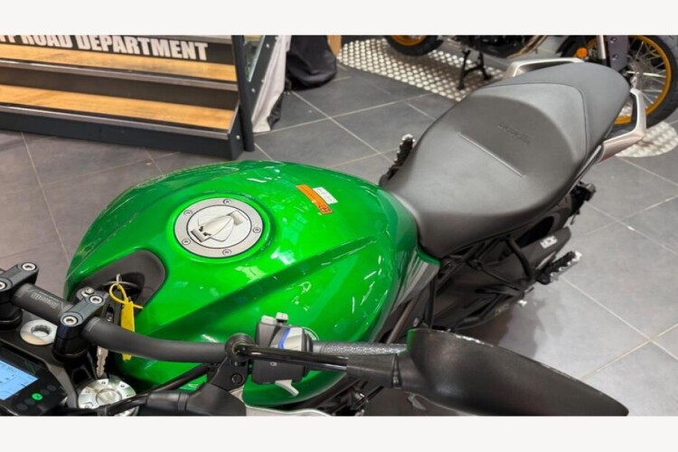 BENELLI 752S (EX-DEMO)