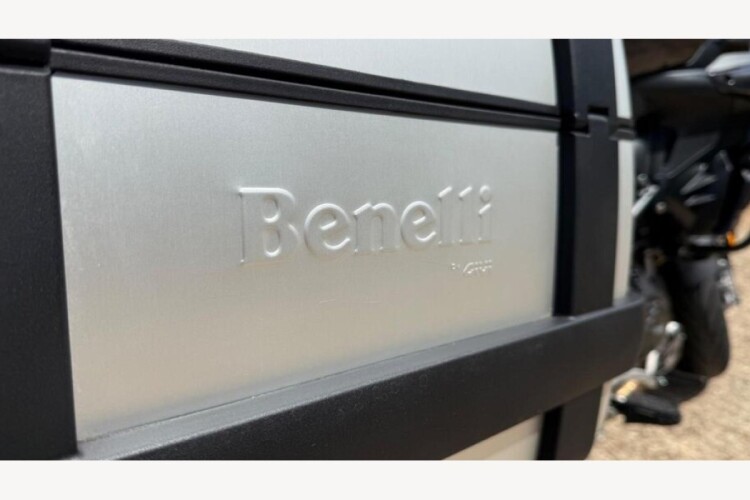 BENELLI TRK 502 E5