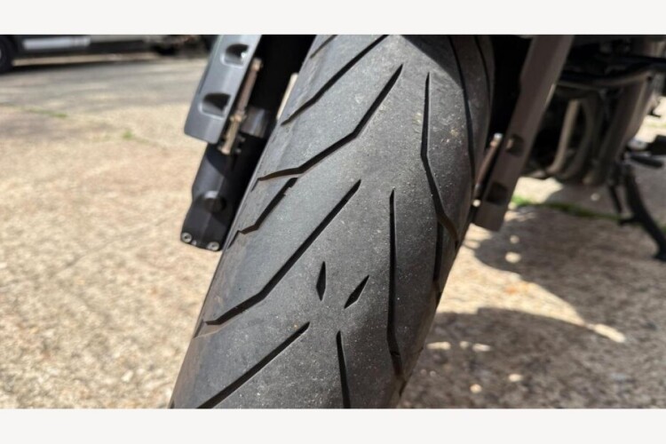 BENELLI TRK 502 E5