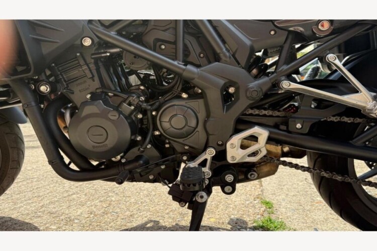 BENELLI TRK 502 E5