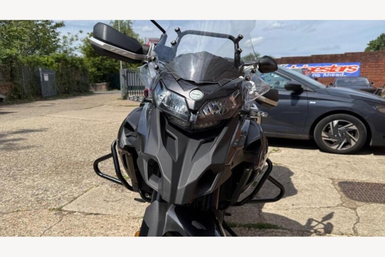 BENELLI TRK 502 E5