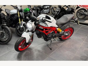 DUCATI MONSTER 797