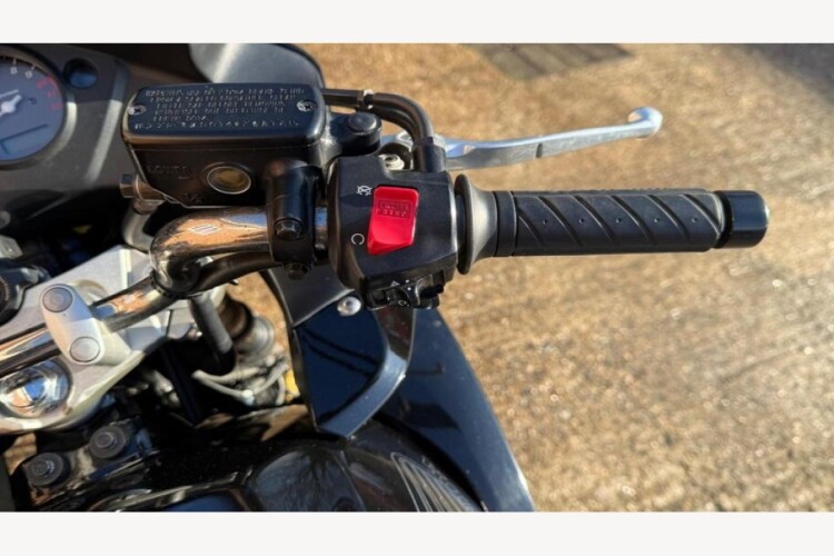 HONDA CBF 1000 A-6