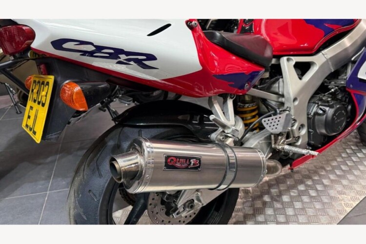 HONDA CBR900RR