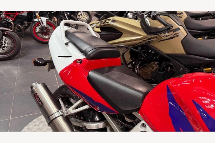 HONDA CBR900RR