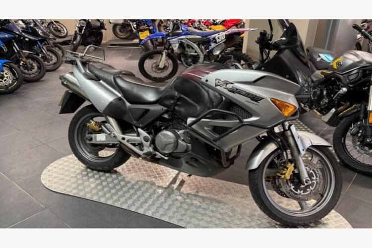 HONDA XL 1000 VA-5