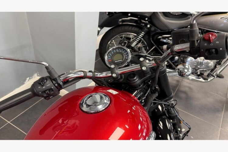 ROYAL ENFIELD METEOR 350 (PRE-REG 74)