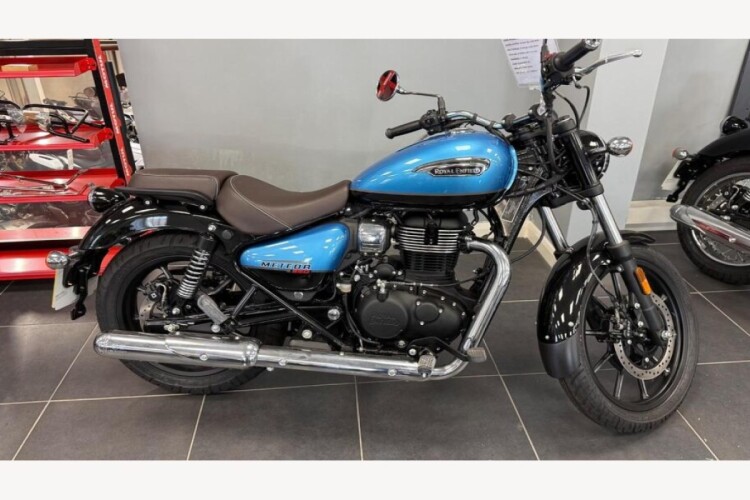 ROYAL ENFIELD METEOR 350 (PRE-REG 74)