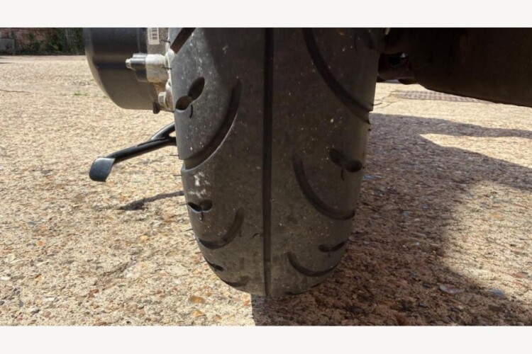 SUZUKI UN 125 NE2 M4 AVENIS 125