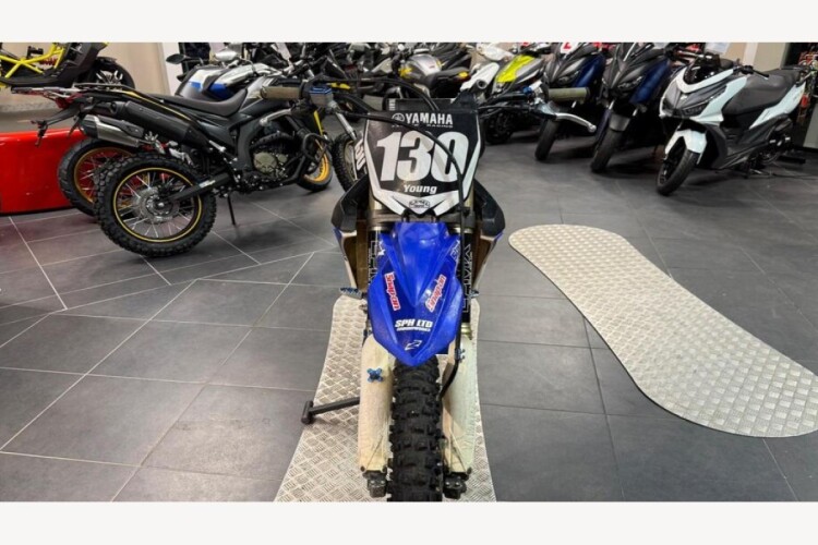 YAMAHA YZ250 F