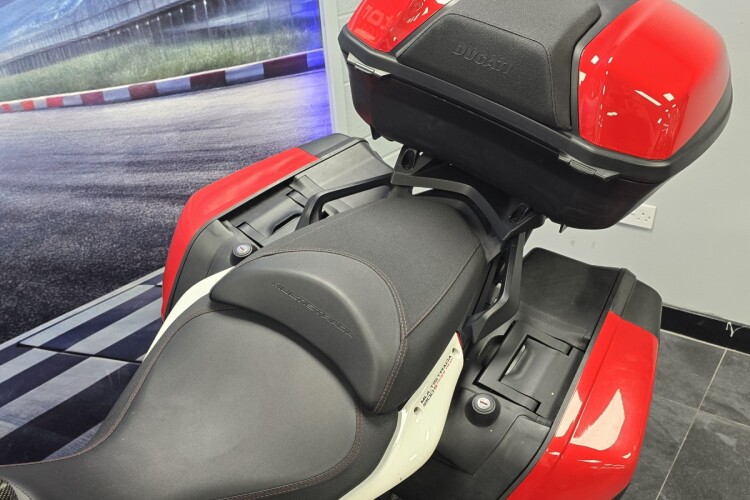 DUCATI MULTISTRADA 1200