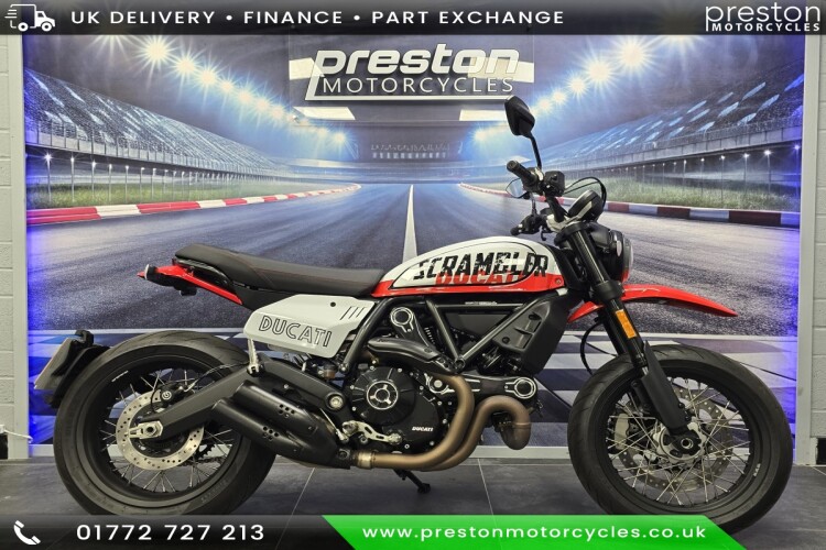 DUCATI SCRAMBLER 800