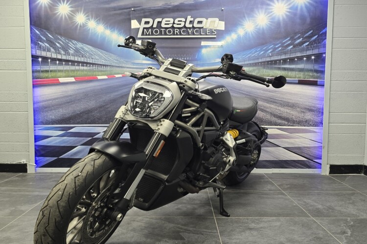 DUCATI XDIAVEL
