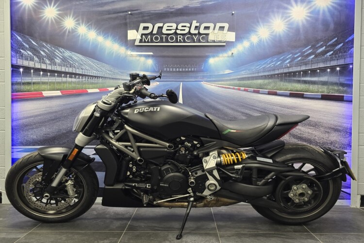 DUCATI XDIAVEL
