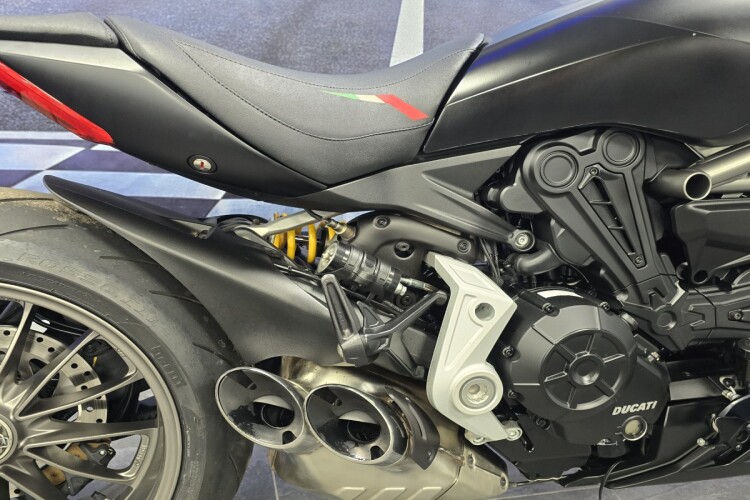 DUCATI XDIAVEL