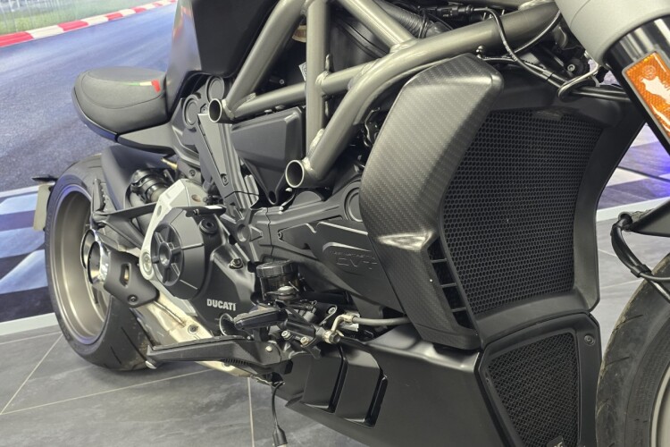 DUCATI XDIAVEL