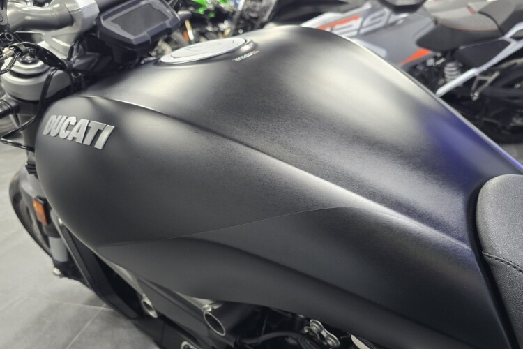 DUCATI XDIAVEL
