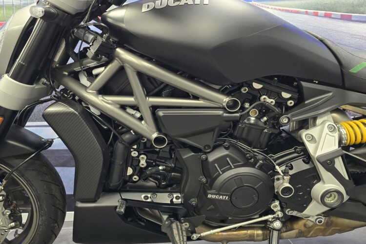DUCATI XDIAVEL