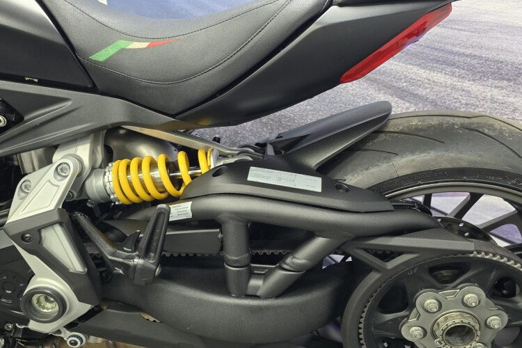 DUCATI XDIAVEL